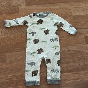 BOGO 💥 Burt’s Bees 3-6mo Coveralls / Romper
